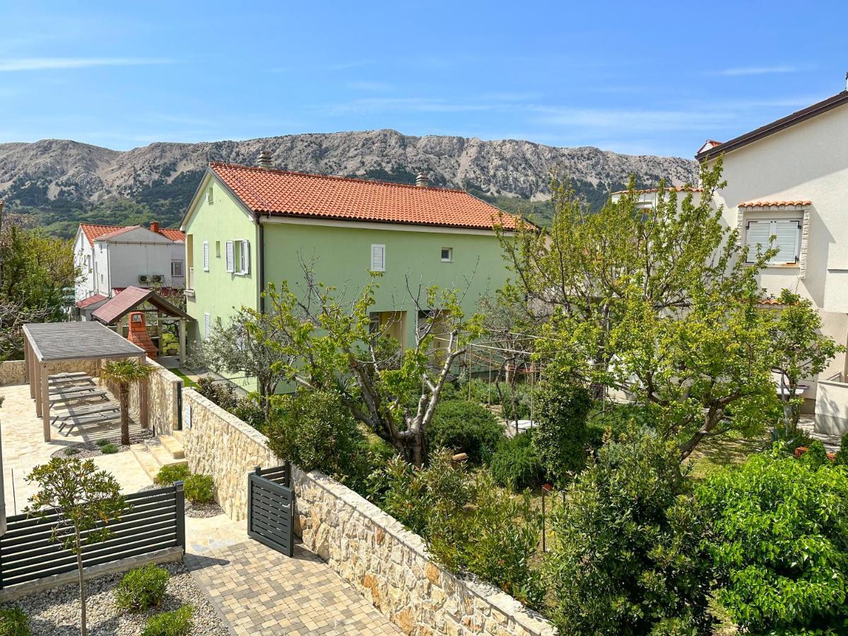 Apartment Mit Poolarea - Krk, Kroatien *