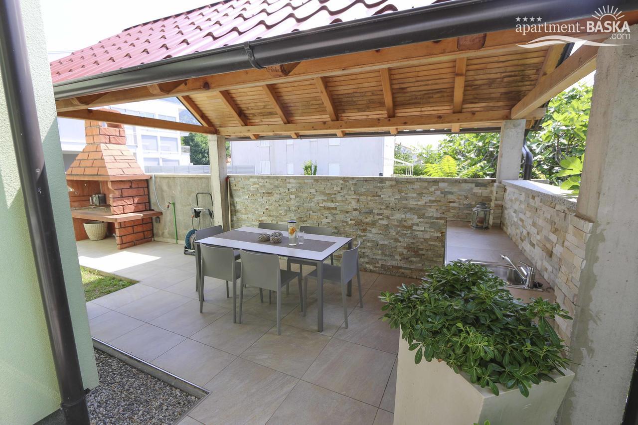 Apartment Mit Poolarea - Krk, Kroatien